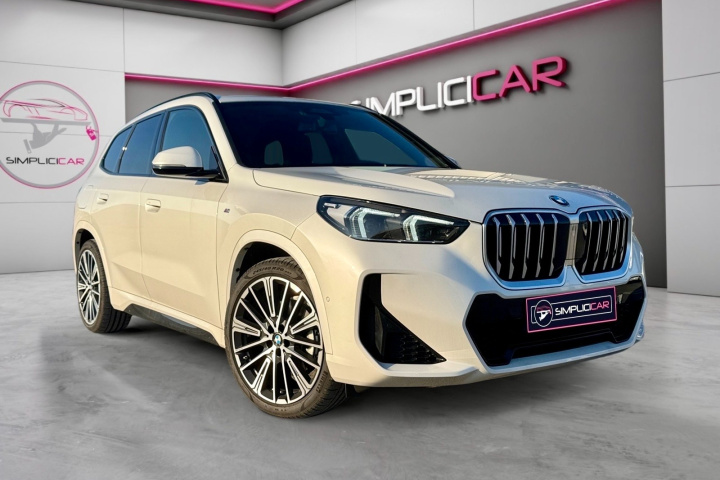 BMW X1 U11