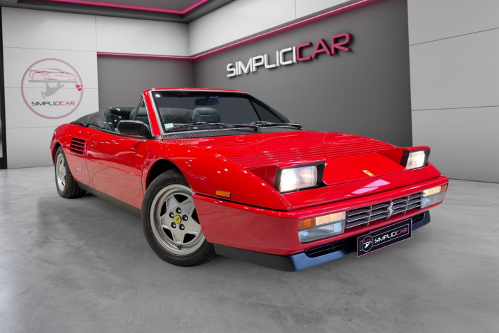 FERRARI MONDIAL T CAB