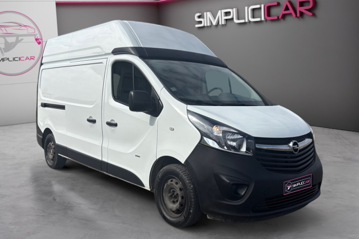 OPEL VIVARO FOURGON