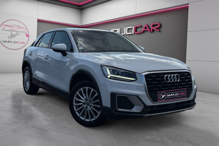 AUDI Q2